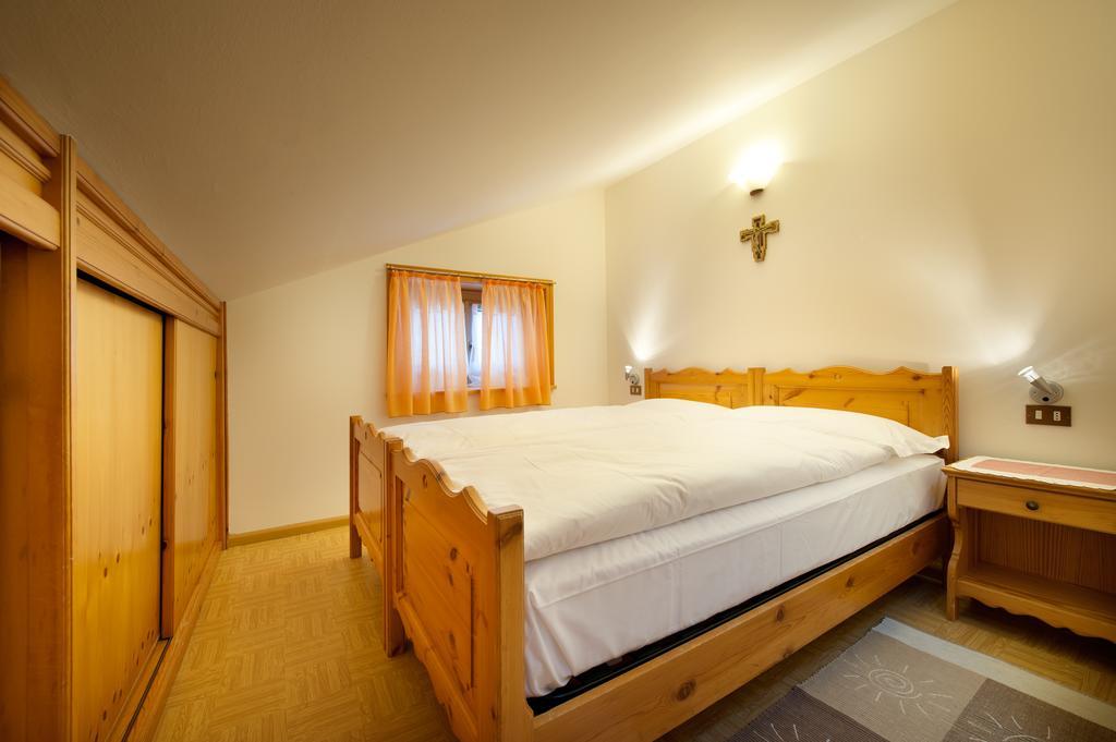 Appartamenti 3000 Livigno Ruang foto